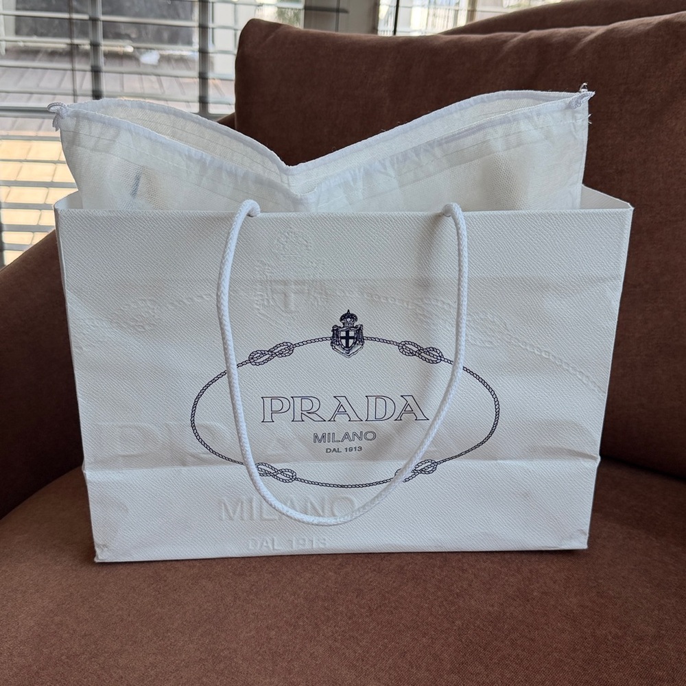 Prada White and Blue Leather Shoulder Bag - Picture 15 of 16